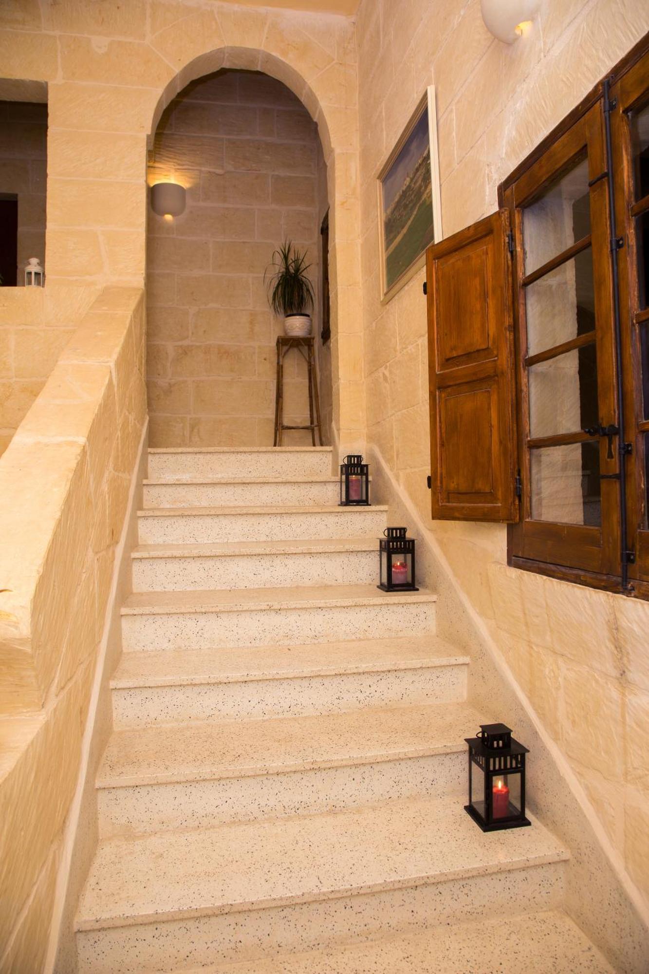 A La Maison B&B ซากฮรา ภายนอก รูปภาพ