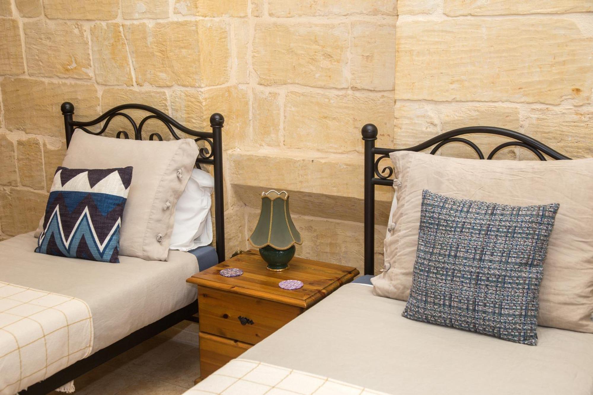 A La Maison B&B ซากฮรา ภายนอก รูปภาพ