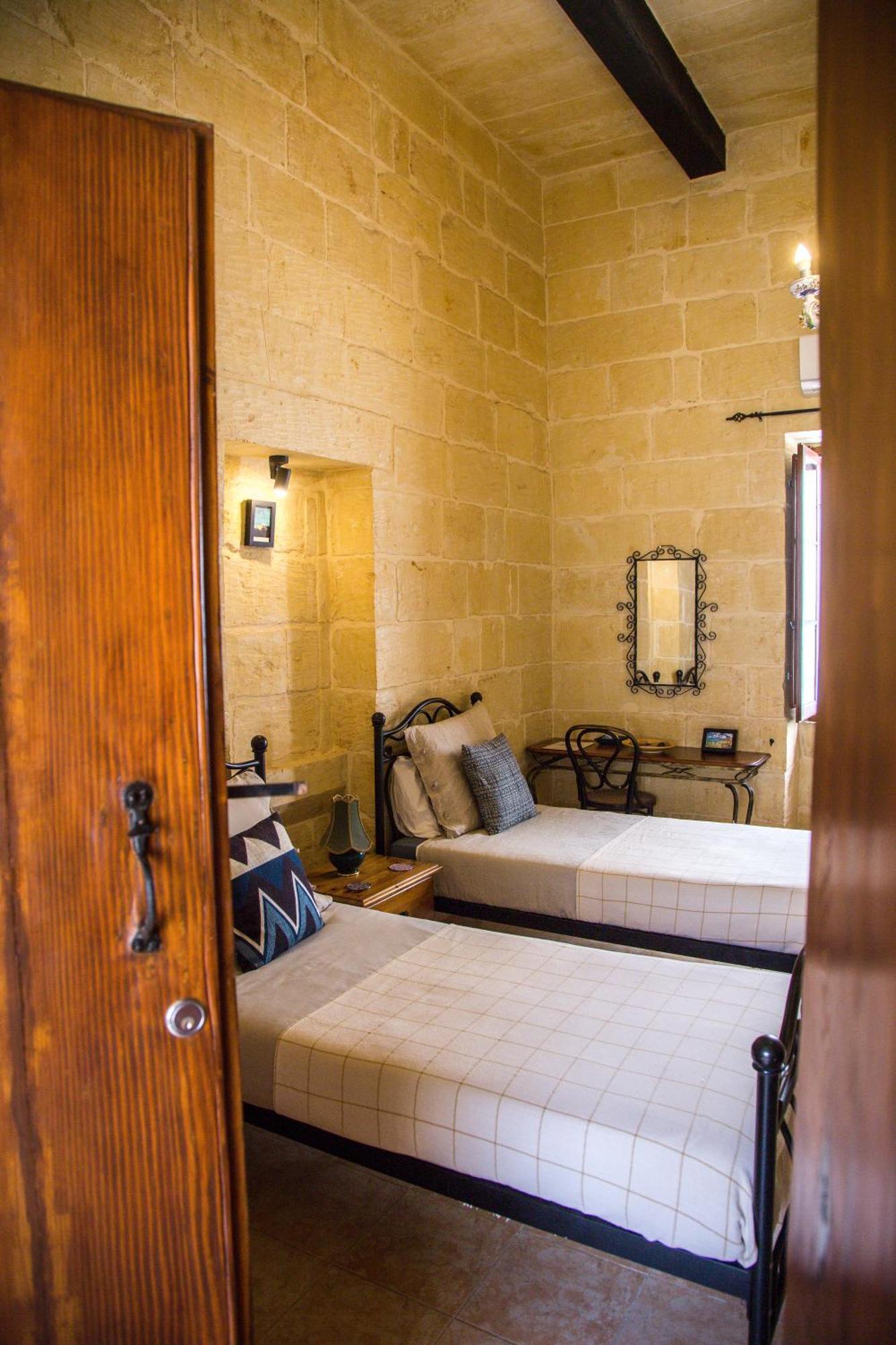 A La Maison B&B ซากฮรา ภายนอก รูปภาพ